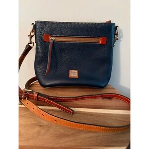 Dooney & Bourke Pebble Grain Navy Blue Small Zip Crossbody Bag NWOT